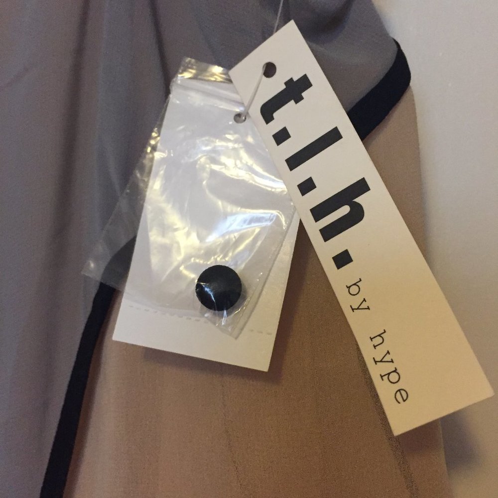 NWT! JULIET Camisole Top REVOLVE / t.l.h. by HYPE - Picture 5 of 8